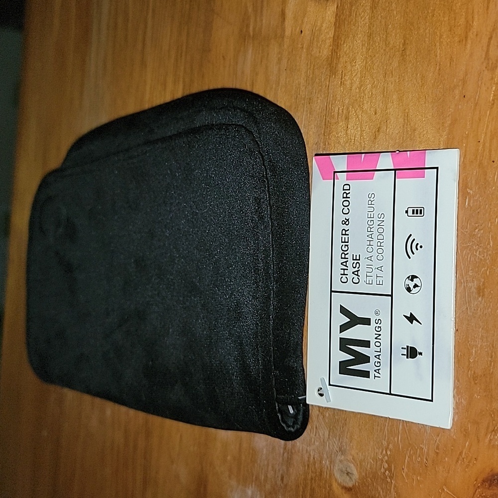 🍀 My Tagalongs Charger and Cord Case Black Velvet 5 Inner Compartments NWT